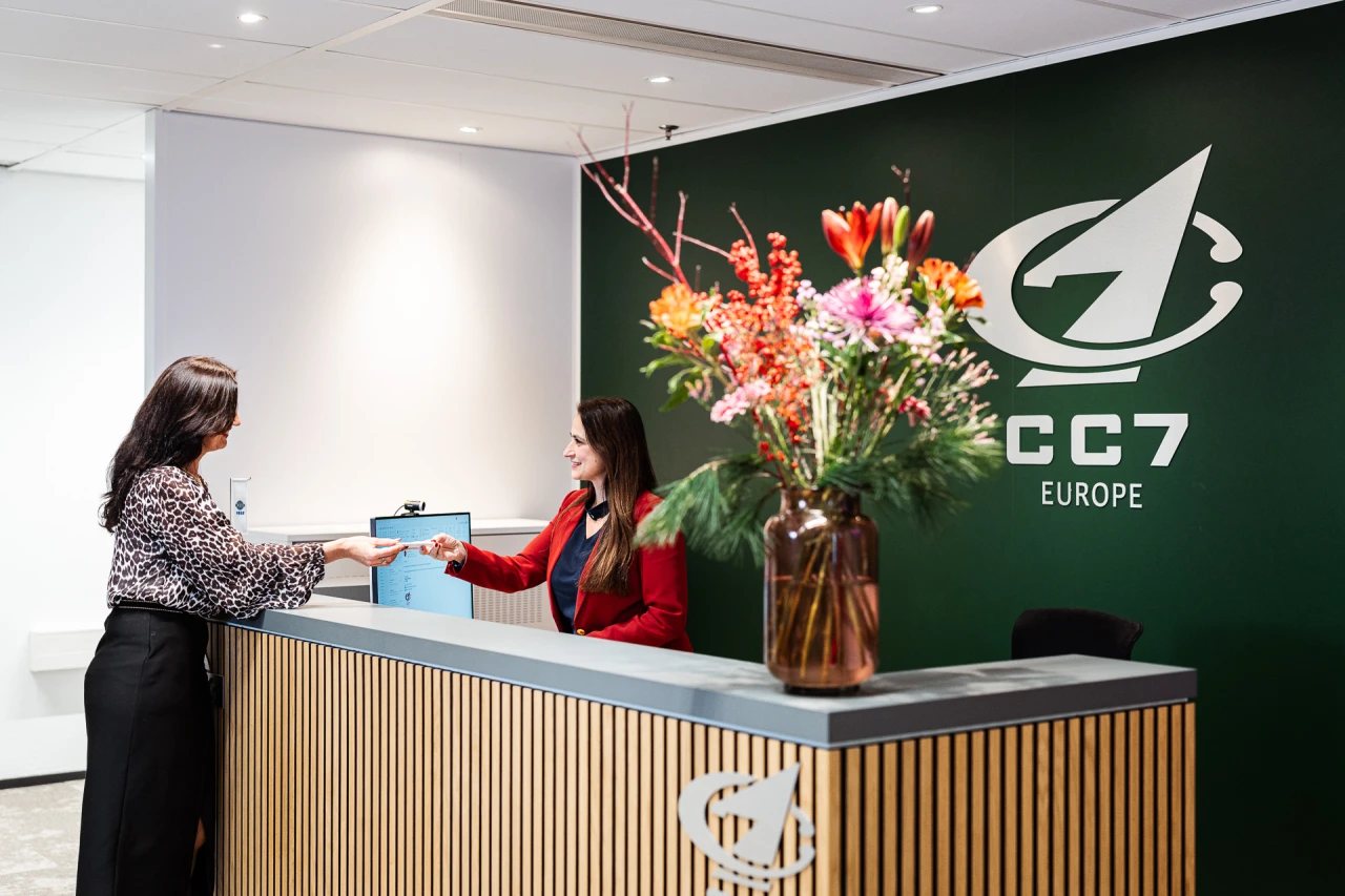 2-ladies-reception.webp